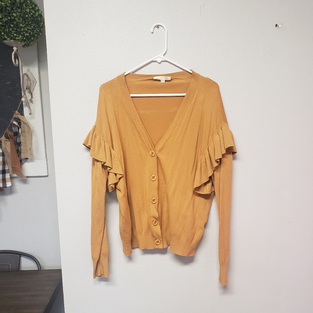 Ruffle cardigan
